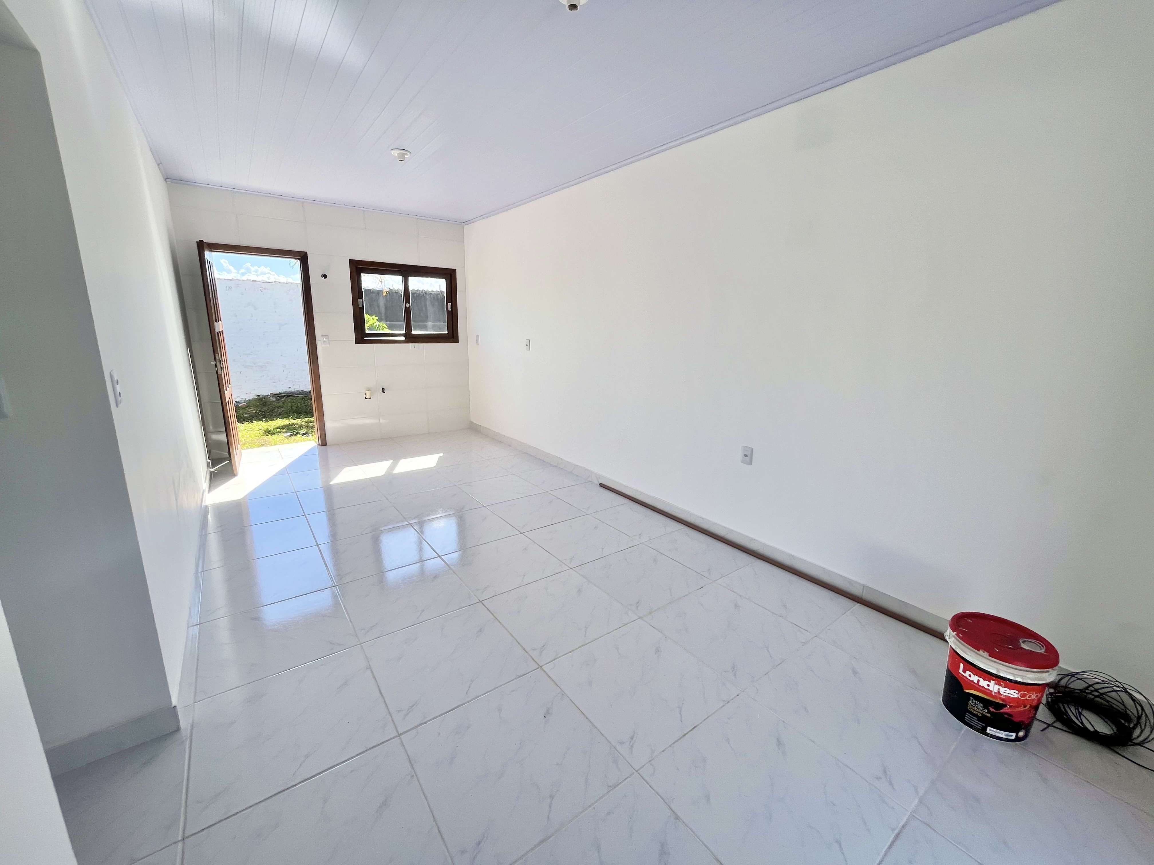 Foto do imóvel Casa 100% Reformada com Amplo Quintal no Monte Castelo