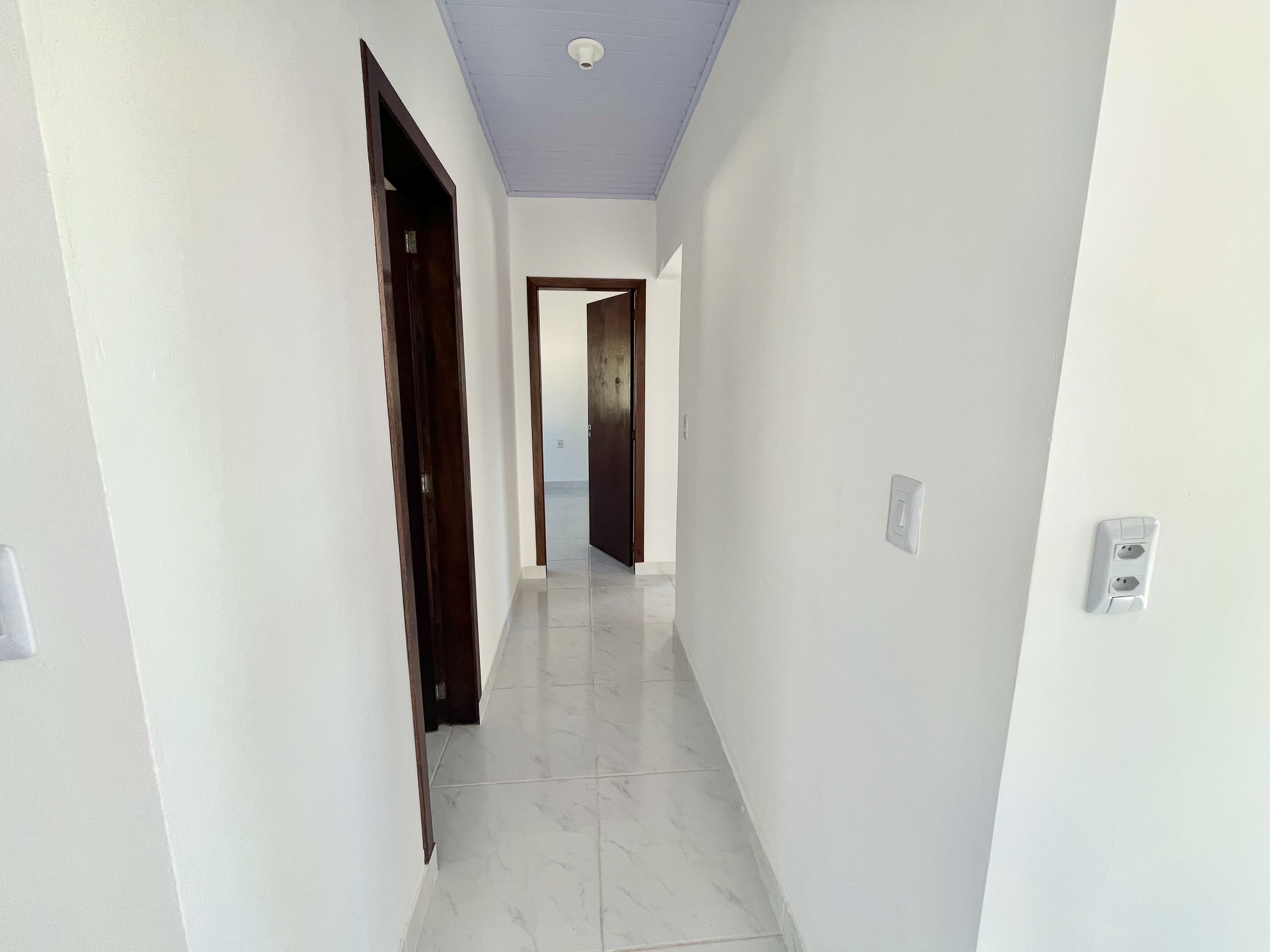 Foto do imóvel Casa 100% Reformada com Amplo Quintal no Monte Castelo